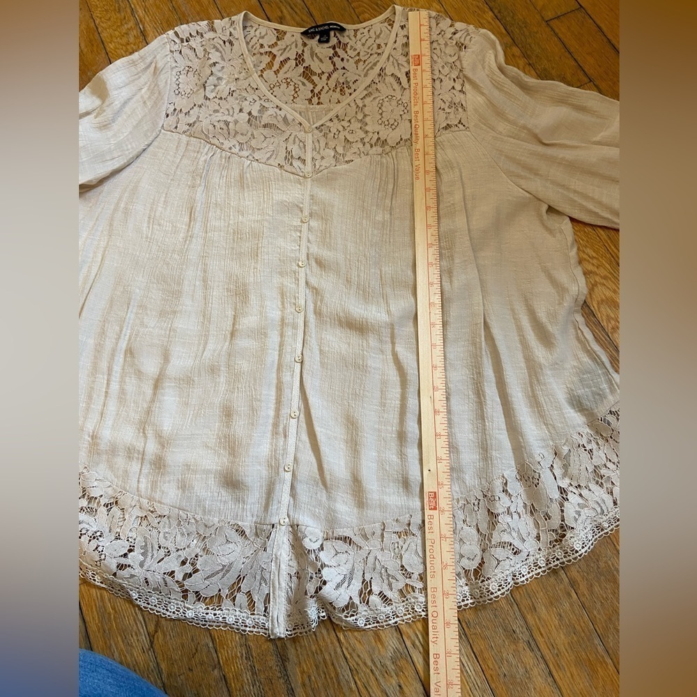 Zac & Rachel Cream Lace Blouse - Picture 5 of 8